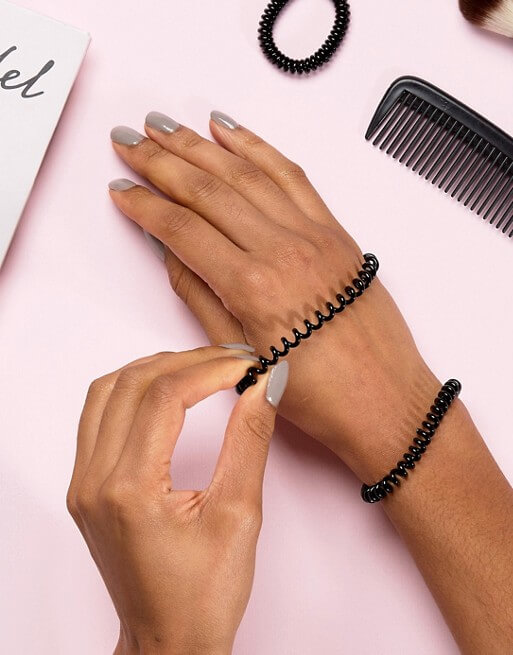 Invisibobble,หนังยางรัดผม,นำเข้าจากเยอรมัน,ยางรัดผมเรซิ่น,ยางรัดผม invisibobble มีขายที่ไหน ,ยางรัดผม invisibobble power ,ยางรัดผม invisibobble ขายที่ไหน, ยางรัดผม invisibobble ,ยางรัดผม invisibobble ราคา,Invisibobble SLIM True Black