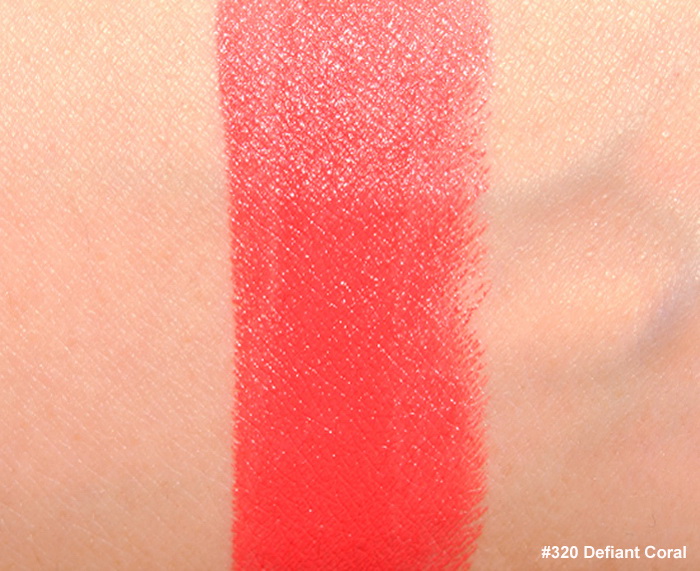 ESTEE LAUDER Pure Color Envy Sculpting Lipstick #320 Defiant Coral 3.5g ลิปสติกเนื้อนุ่มผสมไข่มุก สีสวยคมชัดให้ริมฝีปากคงความชุ่มชื้นได้อย่างยาวนาน