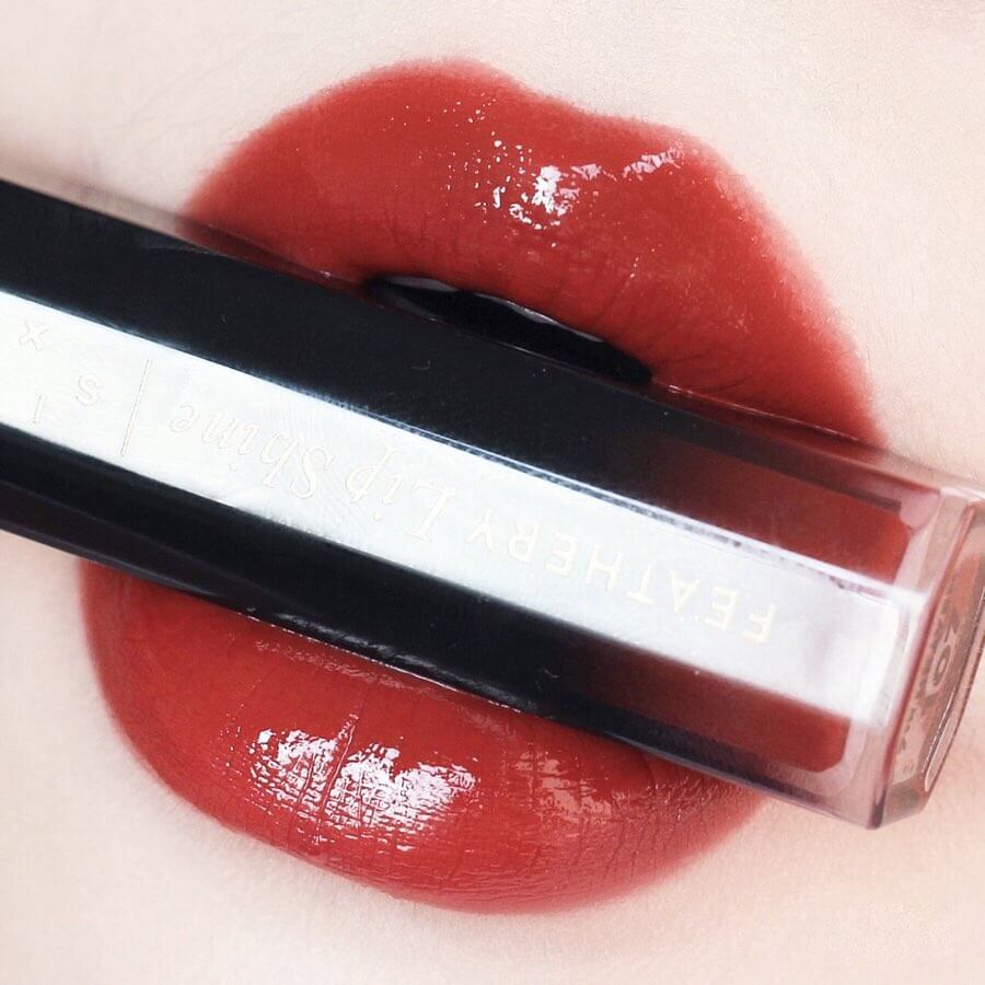สีขายดี!! ที่สาวๆตามหามากที่สุด Sixtory Feathery Lip Shine #107 7th Heaven