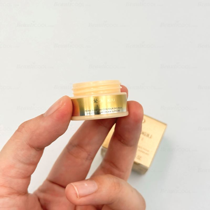 Cle De Peau Beaute Enhancing Eye Contour Cream Supreme 2ml (new Version),ครีมบำรุงผิวรอบดวงตา,Cle De Peau Beaute , Cle De Peau Beaute ราคา , Cle De Peau Beaute รีวิว , สะลอวัย,ฟื้นฟูผิว,กระชับ/ยกกระชับ,ปรับโทนสีผิวและเนื้อสัมผัสให้สม่ำเสมอ,การทำให้สว่าง